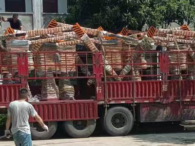 7 Sätze von Gießmanipulatoren wurden nach Myanmar geliefert