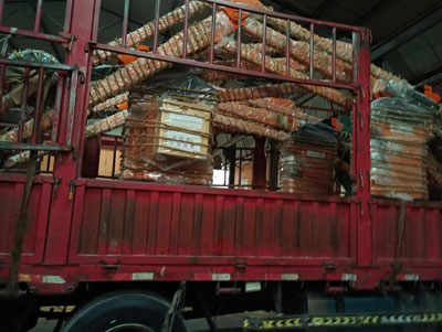 4 Sätze von Industrial Manipulators for Foundry sind bereit, nach Russland ausgeliefert zu werden.